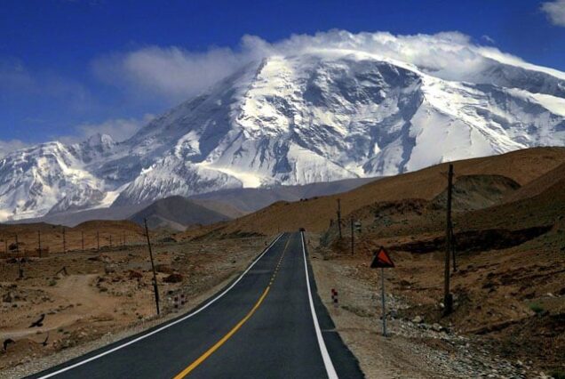 Xingjian (Kashgar China) Tour via Karakorum Highway